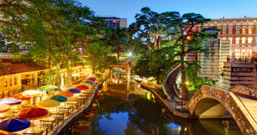 best places to travel in texas - river walk